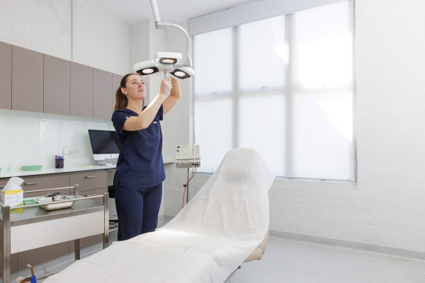 MP Know before surgery - Dr Matthew Peters | Brisbane Specialist Plastic Surgeon - 3